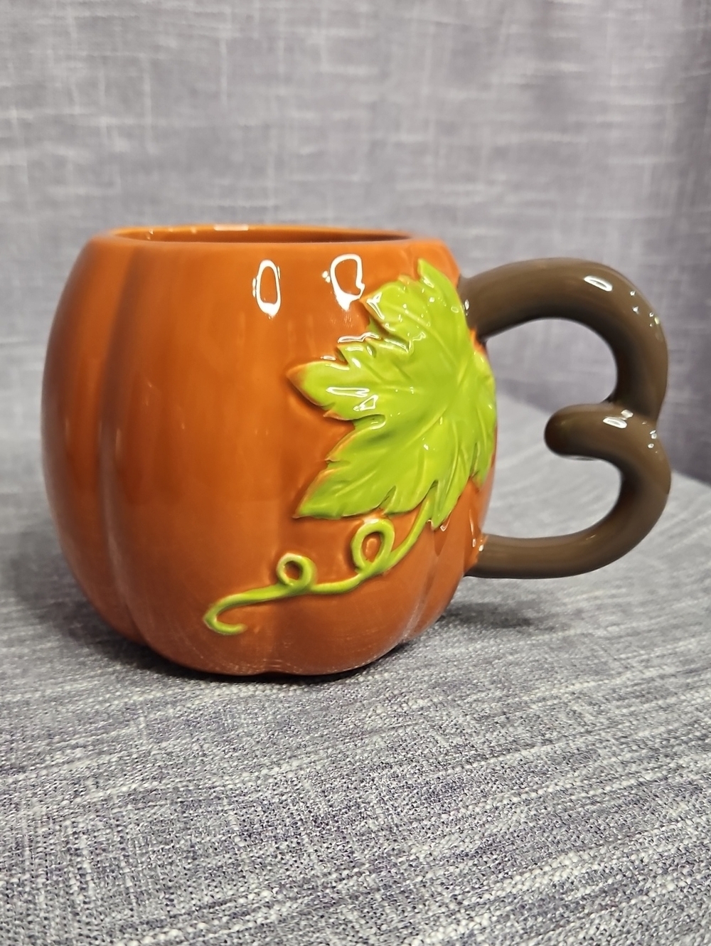 Autumn Pumpkin Ceramic Mug with Green Leaf Accent